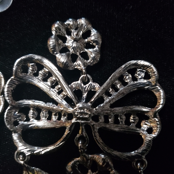 Kenneth Jay Lane - Picture 9 of 11